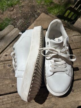 Torrid White Platform Women’s Sneakers - Wide Width
